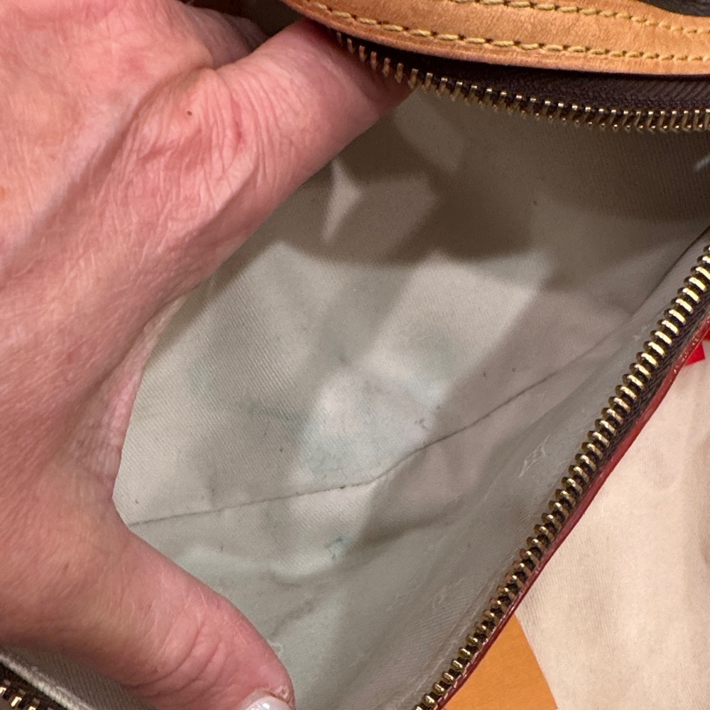 Louis Vuitton Brown High Rise Crossbody Bag - Picture 16 of 17
